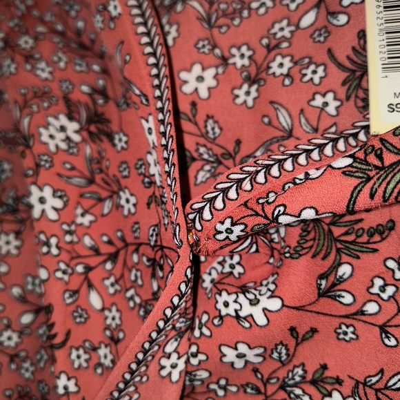 Max Studio wrap blouse floral sz L - Picture 7 of 10